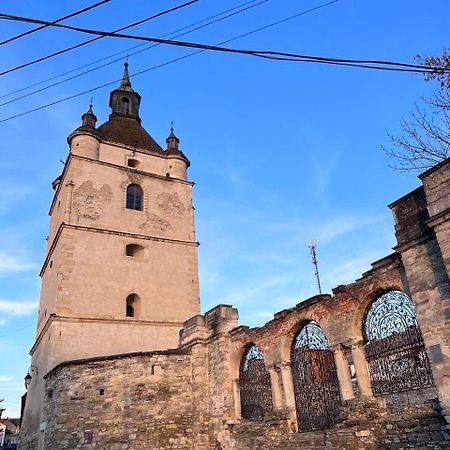 Luxury Live Kamianets-Podilskyi Exterior foto