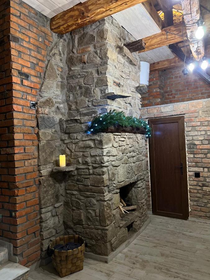 Luxury Live Kamianets-Podilskyi Exterior foto